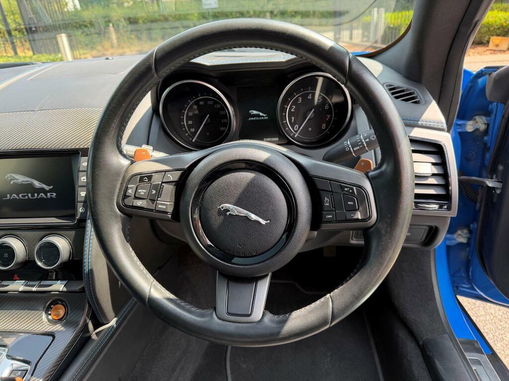 Jaguar F-Type 3.0 Supercharged V6 S White #13