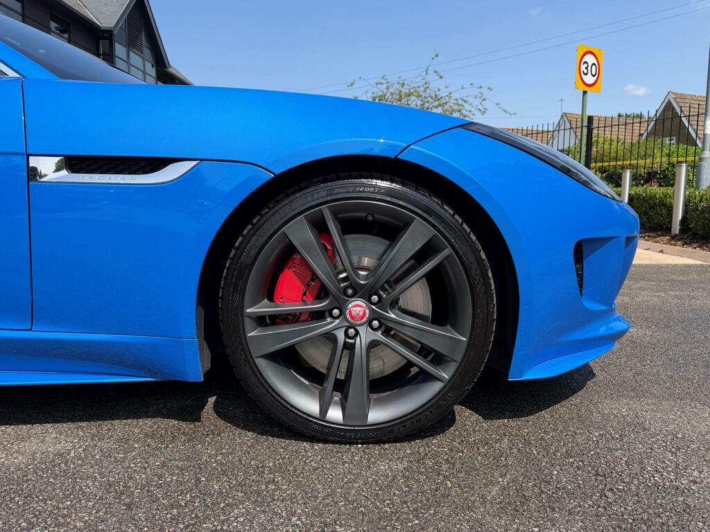 Jaguar F-Type 3.0 Supercharged V6 S White #21
