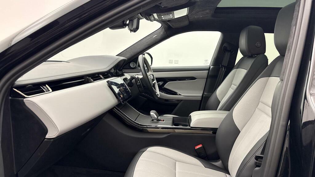 Land Rover Range Rover Evoque 2.0 D200 Black #3