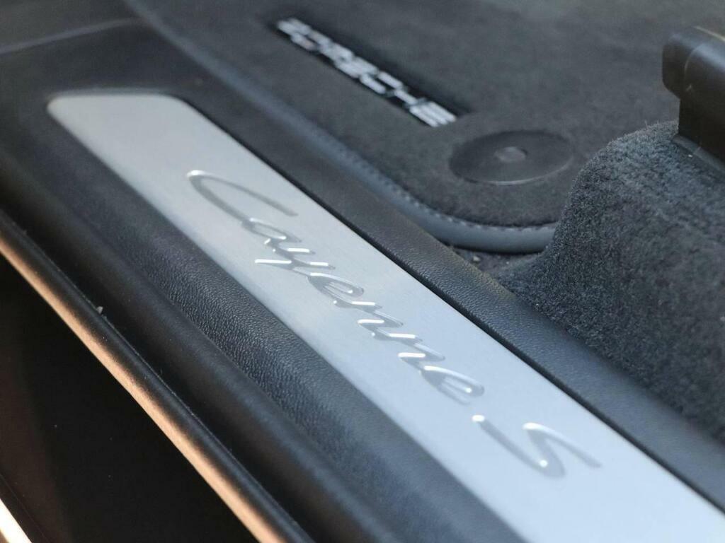 Porsche Cayenne 3 L V6 Platinum Edition E-hybrid A 4Wd #49