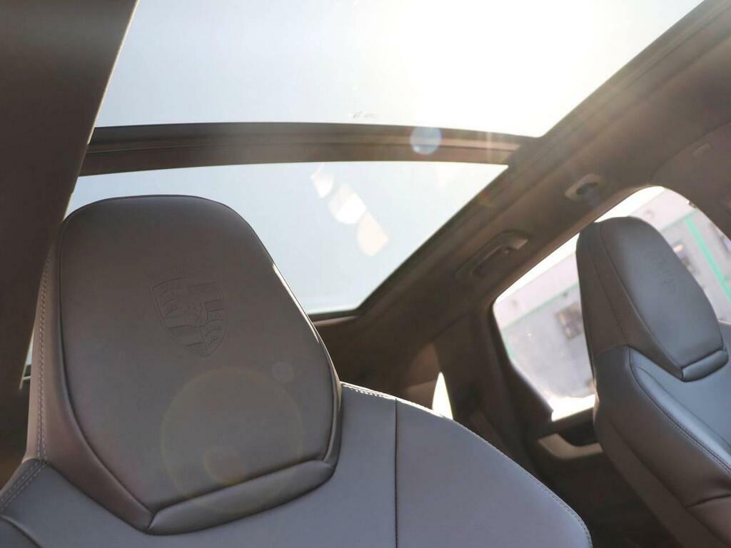 Porsche Cayenne 3 L V6 Platinum Edition E-hybrid A 4Wd #24