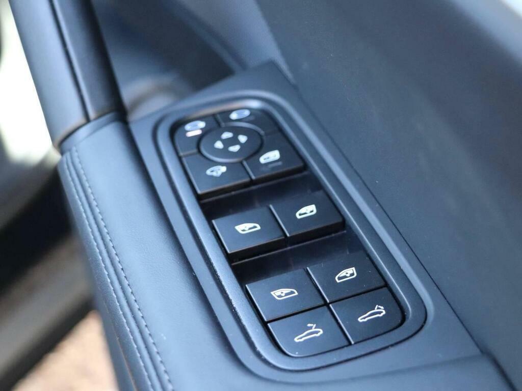 Porsche Cayenne 3 L V6 Platinum Edition E-hybrid A 4Wd #40