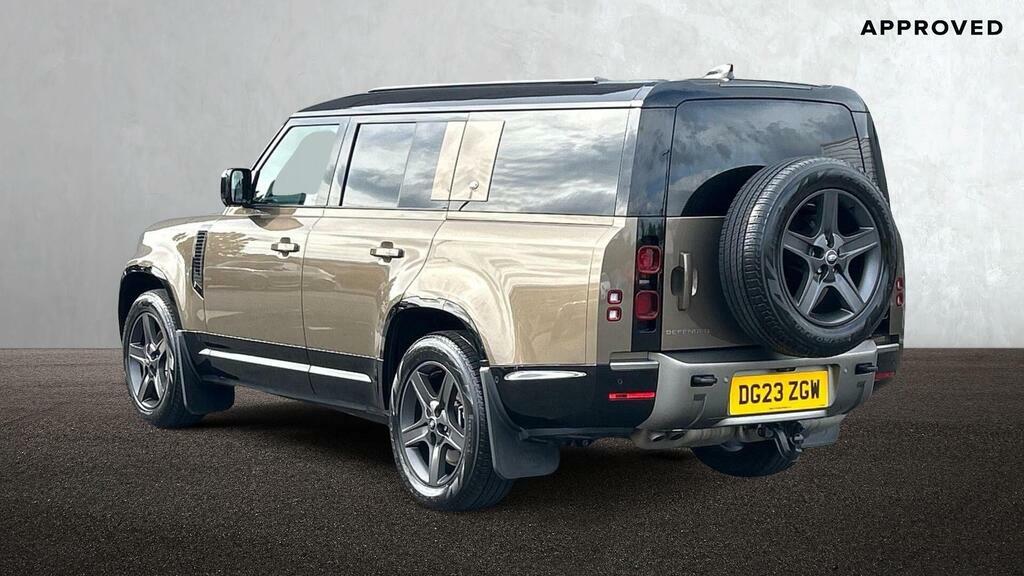 Land Rover Defender 130 3.0 D300 X-dynamic Se  #2