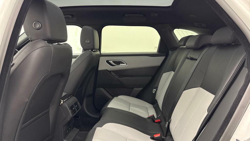 Land Rover Range Rover Velar 2.0 D200 Dynamic Se White #4