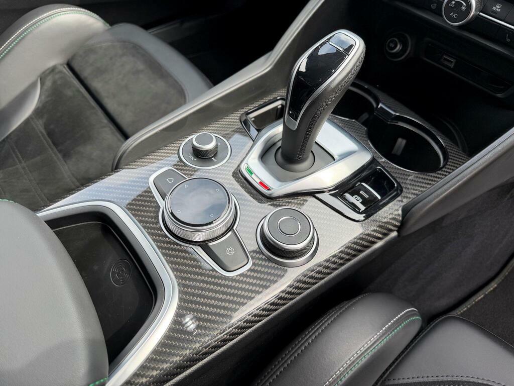 Alfa Romeo Giulia 2.0 Tb 280 Veloce Grey #21