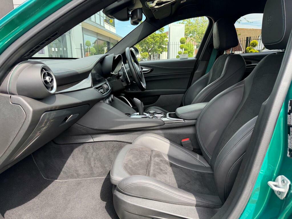 Alfa Romeo Giulia 2.0 Tb 280 Veloce Grey #10