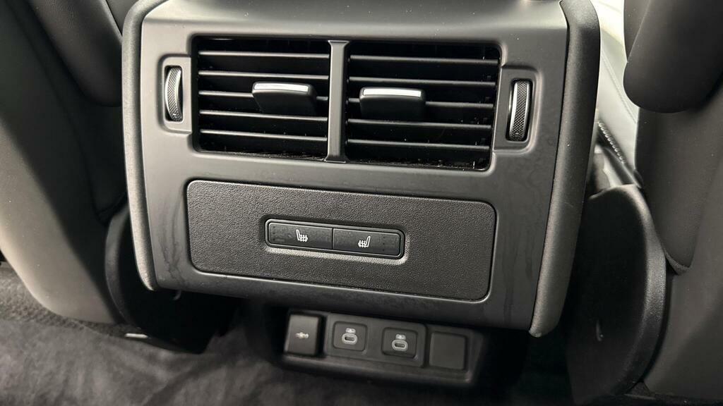 Land Rover Discovery 3 .0 D300 Dynamic Hse Grey #18