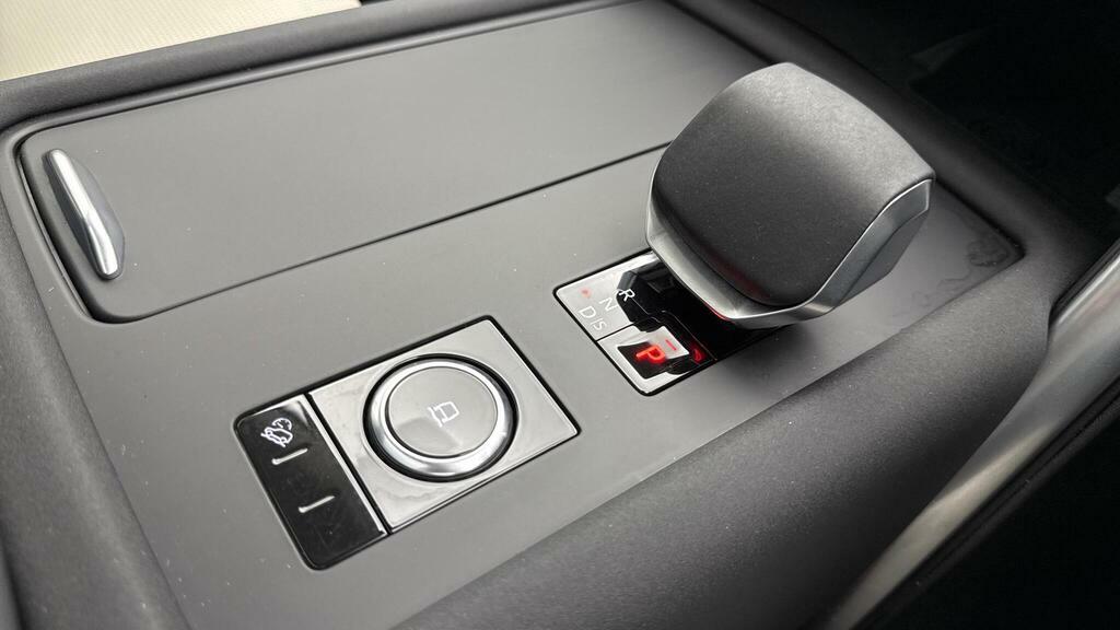 Land Rover Discovery 3 .0 D300 Dynamic Hse Grey #13