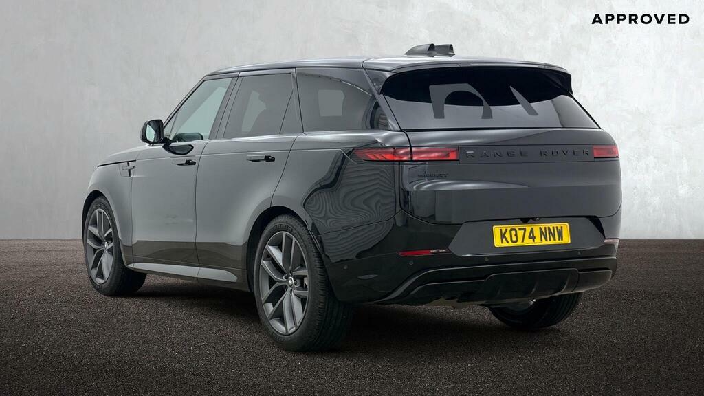 Land Rover Range Rover Sport 3.0 D300 Dynamic Se Black #2