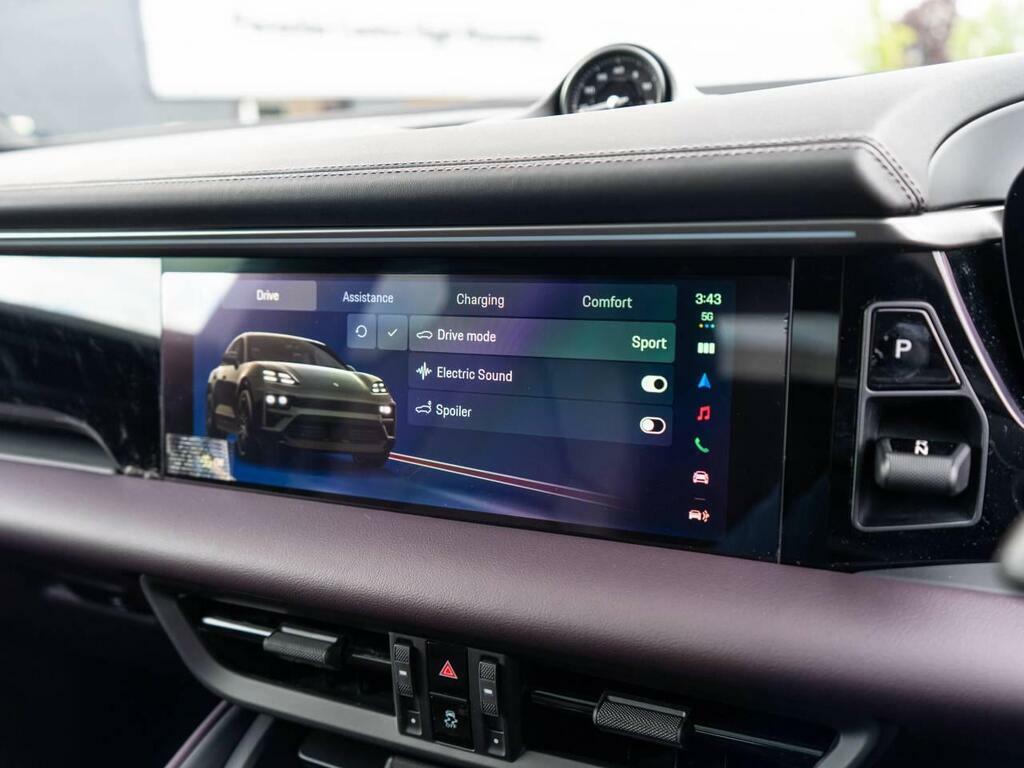 Porsche Macan High Wycombe #5