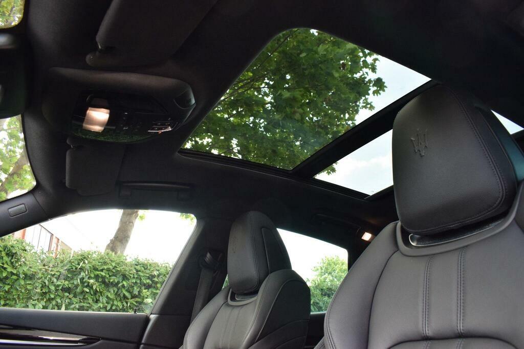 Maserati Levante V6 Modena #18