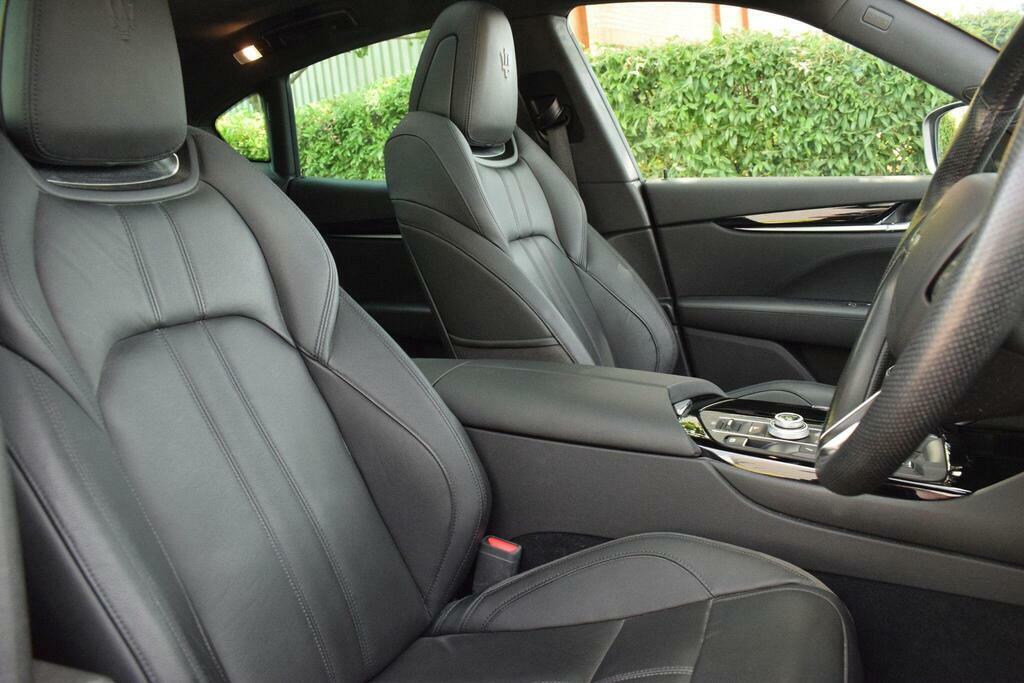 Maserati Levante V6 Modena #16