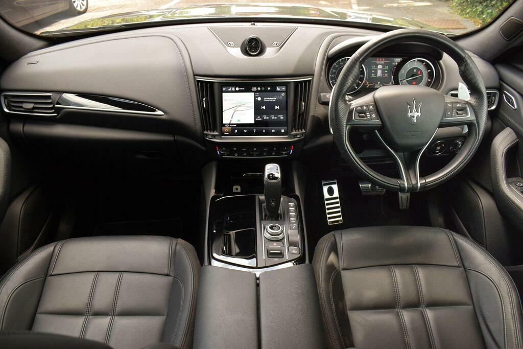Maserati Levante V6 Modena #22