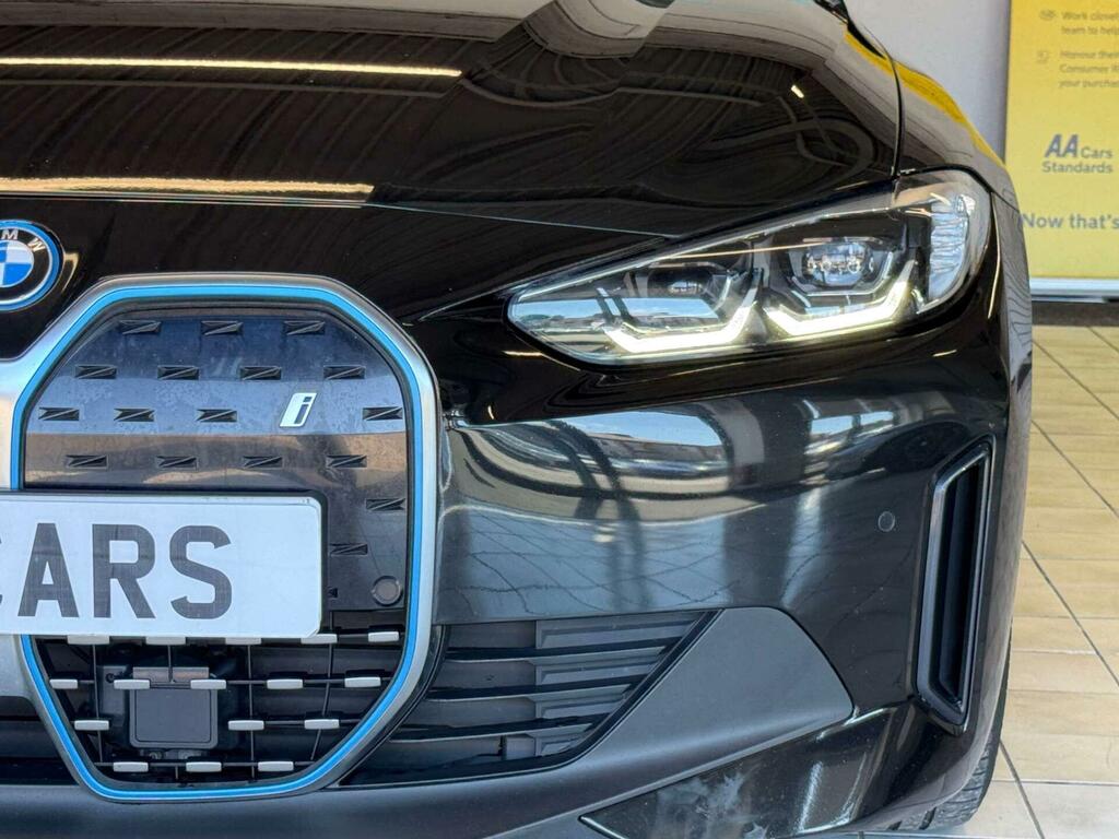 BMW i4 40 83.9Kwh Sport Gran Coupe Edrive Black #5
