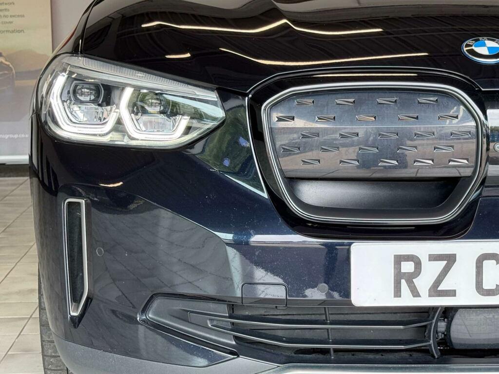 BMW iX3 Premier Edition Pro Black #4