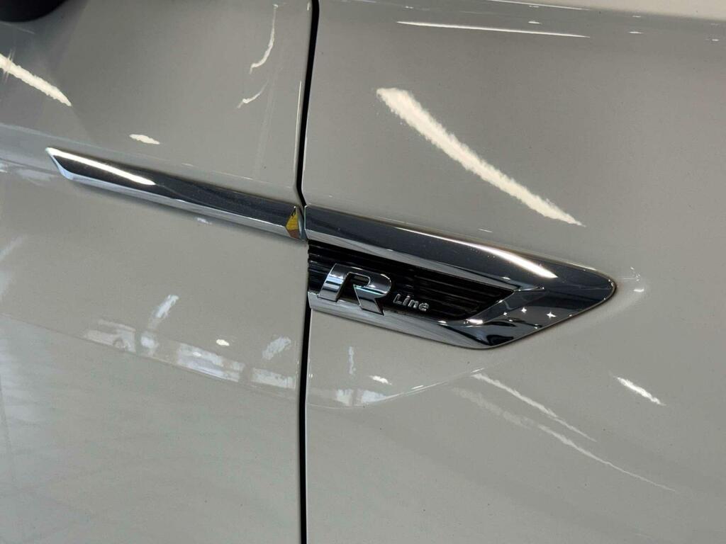 Volkswagen Tiguan R-line White #3
