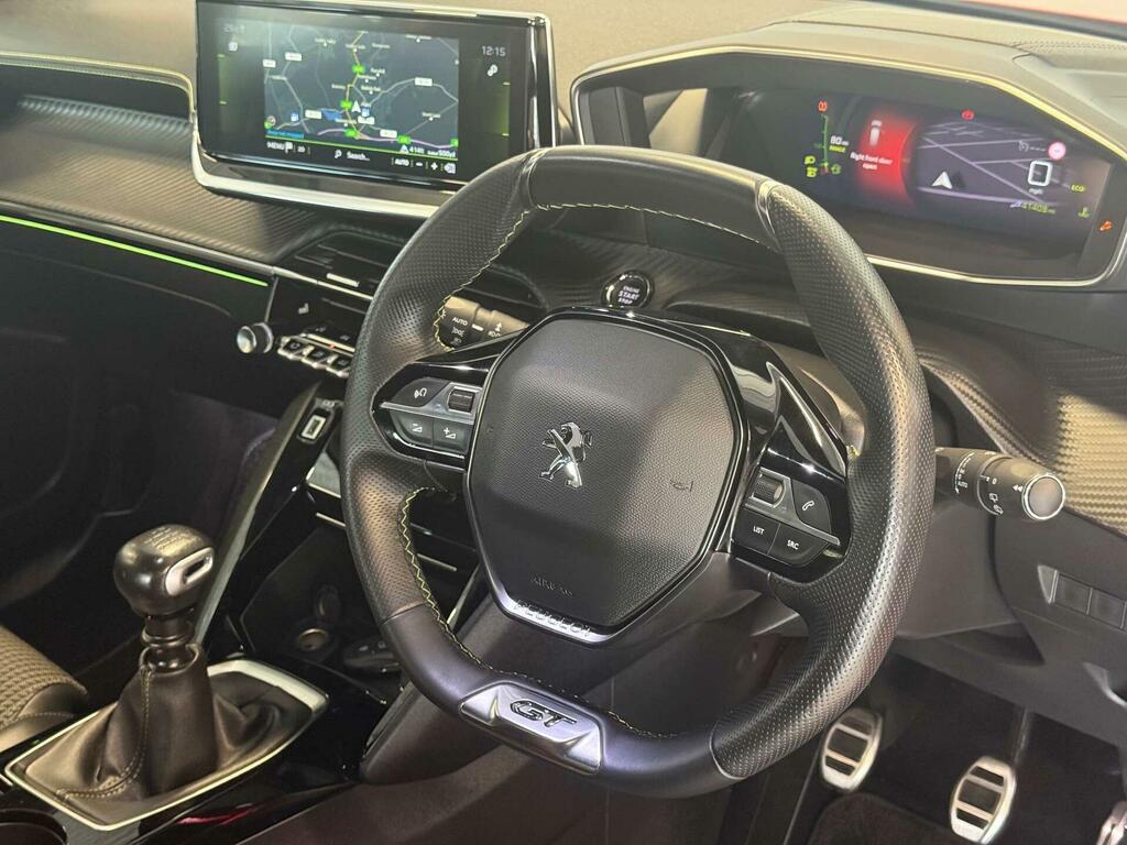 Peugeot 2008 Gt Red #2