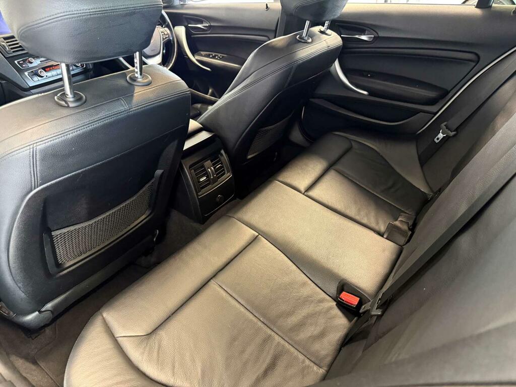 BMW 1 Series Efficientdynamics Black #24