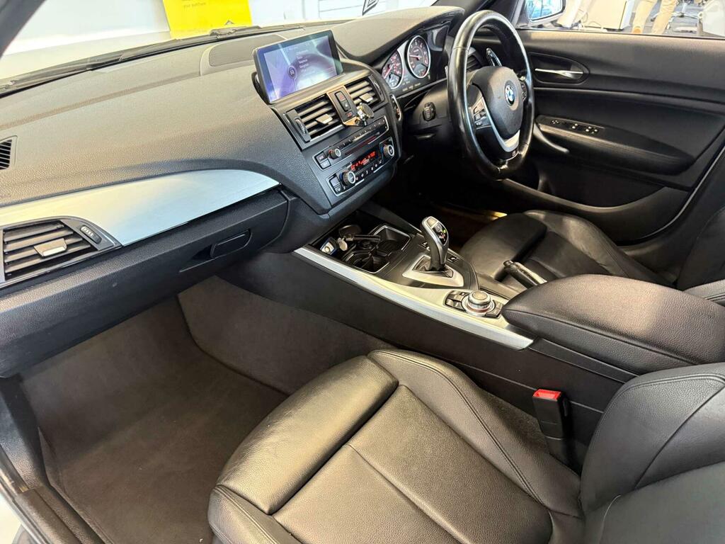 BMW 1 Series Efficientdynamics Black #22