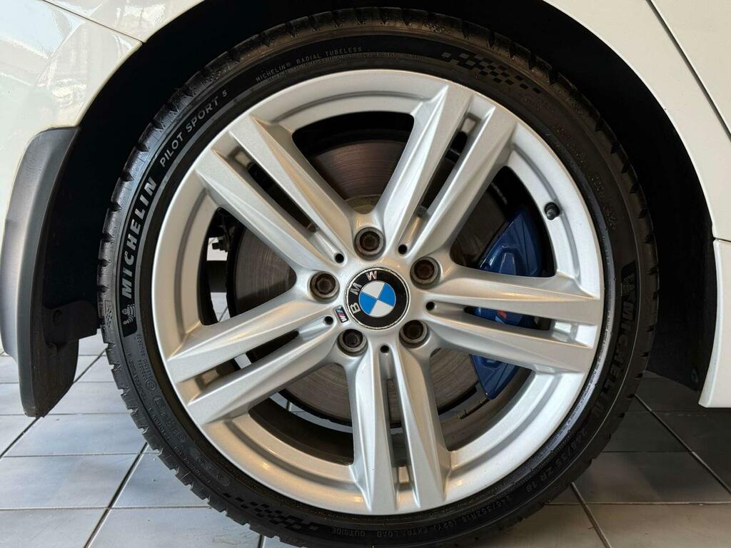 BMW 1 Series Efficientdynamics Black #45