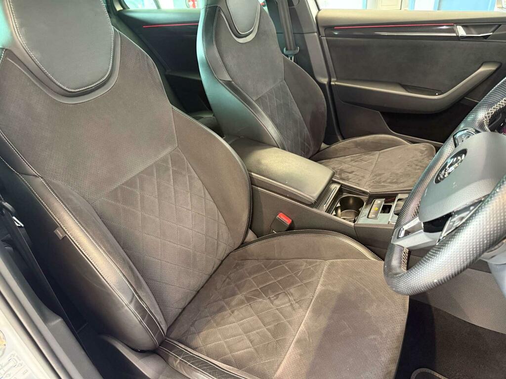 Skoda Superb Diesel Silver #25