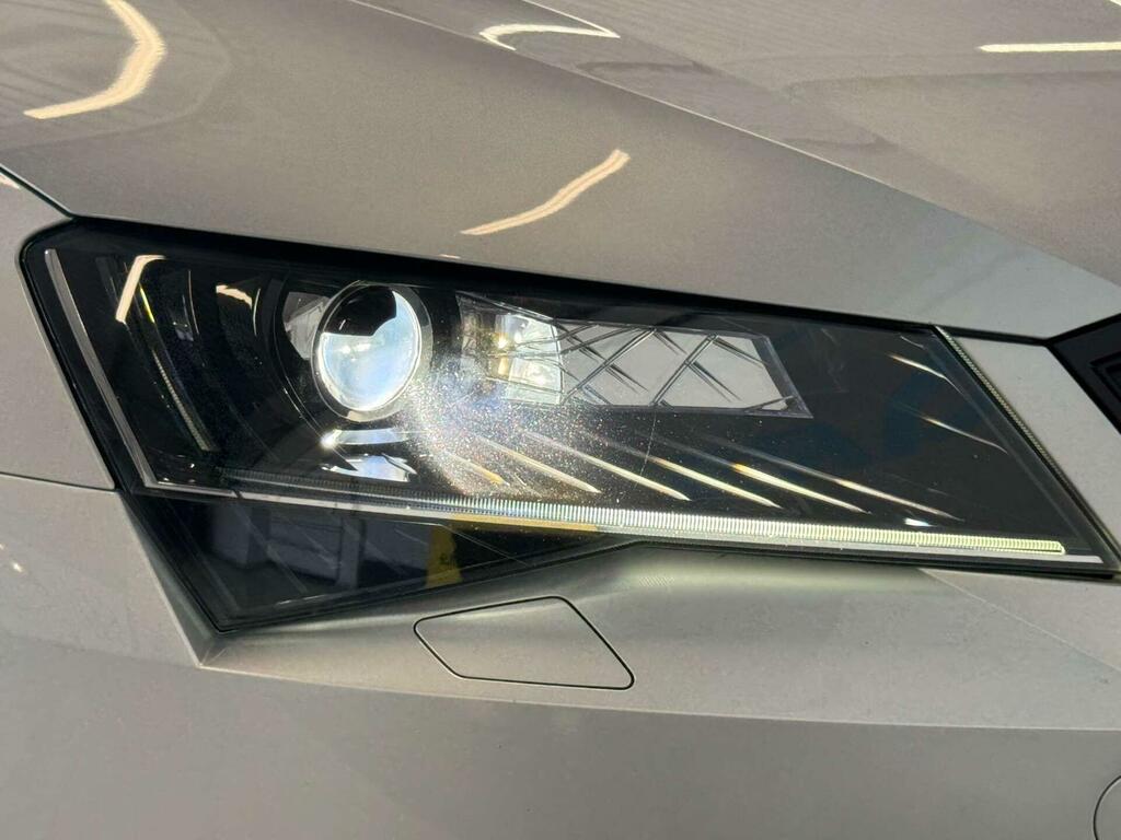 Skoda Superb Diesel Silver #8