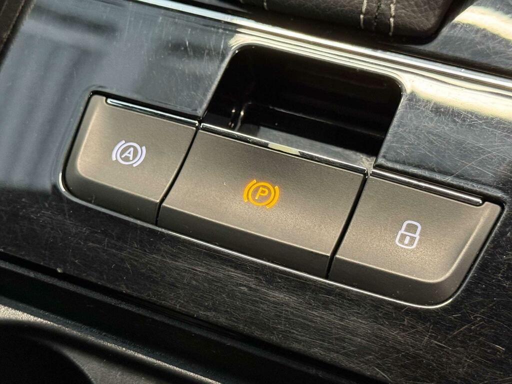 Skoda Superb Diesel Silver #29