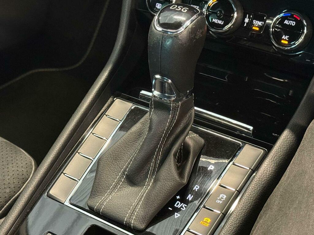 Skoda Superb Diesel Silver #31