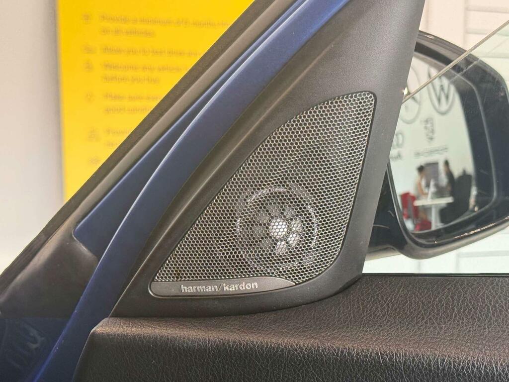 BMW 1 Series Shadow Edition WH19LDV Blue #3