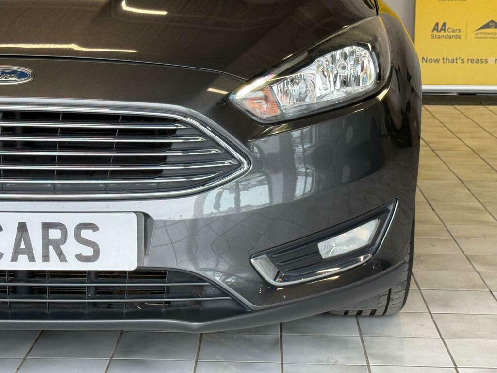 Ford Focus Titanium Grey #5