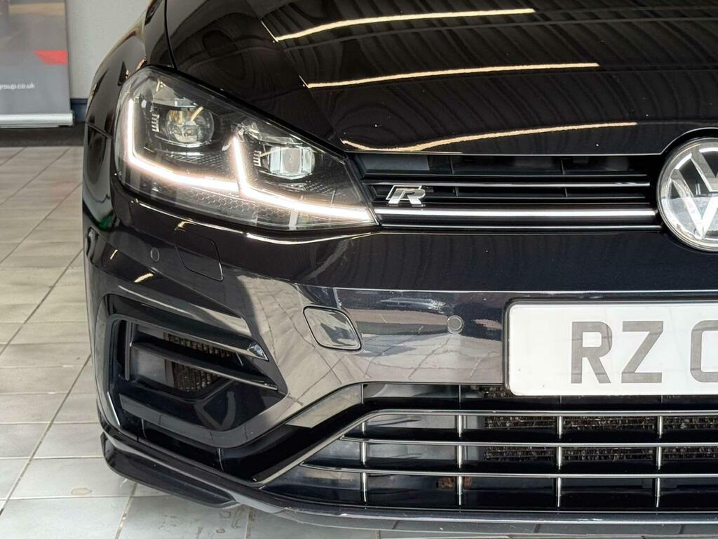 Volkswagen Golf R Black #4