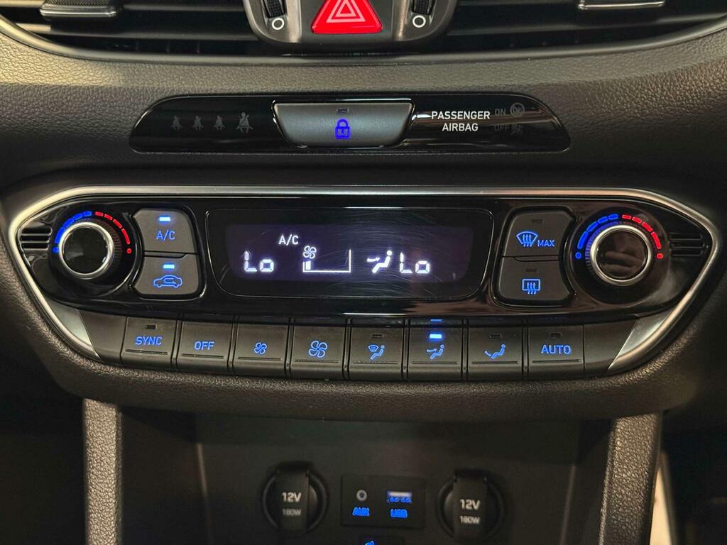 Hyundai I30 I30 Premium Crdi Brown #33