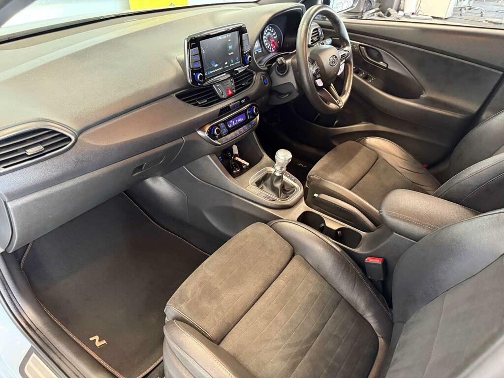 Hyundai I30 I30 Premium Crdi Brown #23