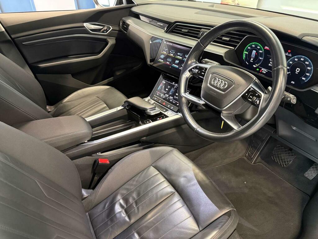 Audi E-tron 230Kw 50 Quattro 71Kwh S Line Cs White #27