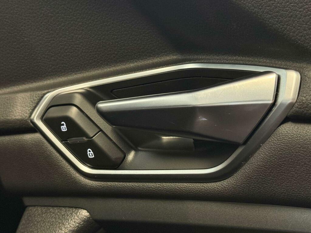 Audi E-tron 230Kw 50 Quattro 71Kwh S Line Cs White #18