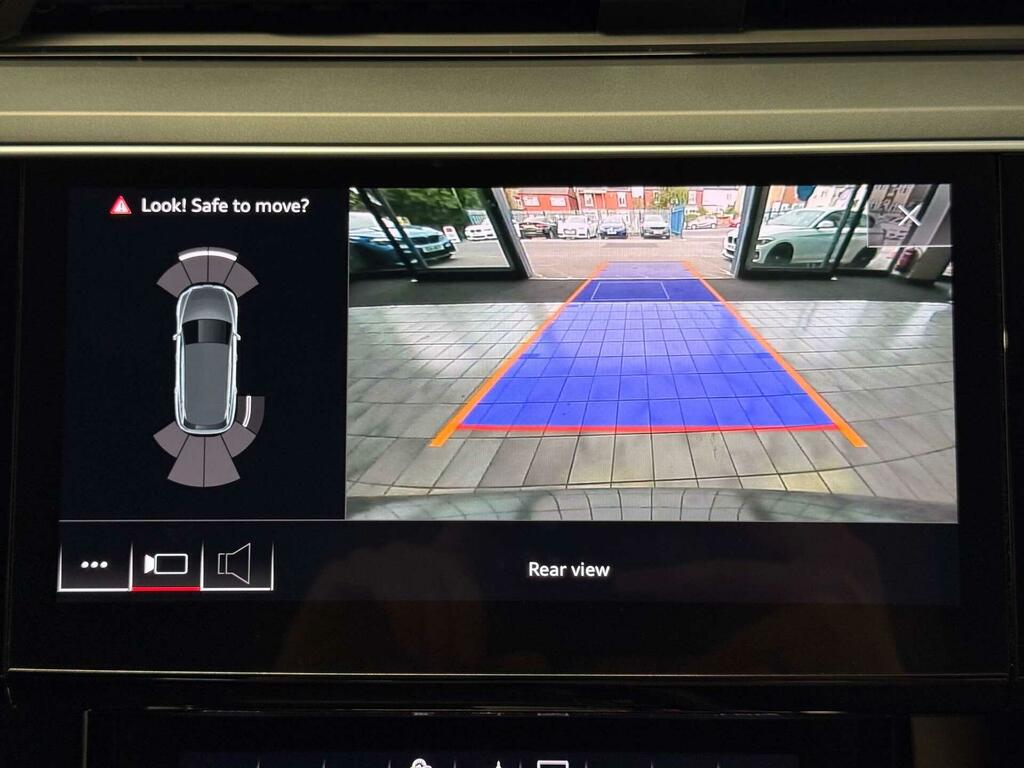 Audi E-tron 230Kw 50 Quattro 71Kwh S Line Cs White #31