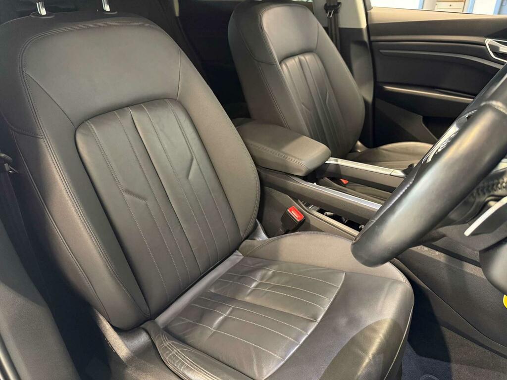 Audi E-tron 230Kw 50 Quattro 71Kwh S Line Cs White #26