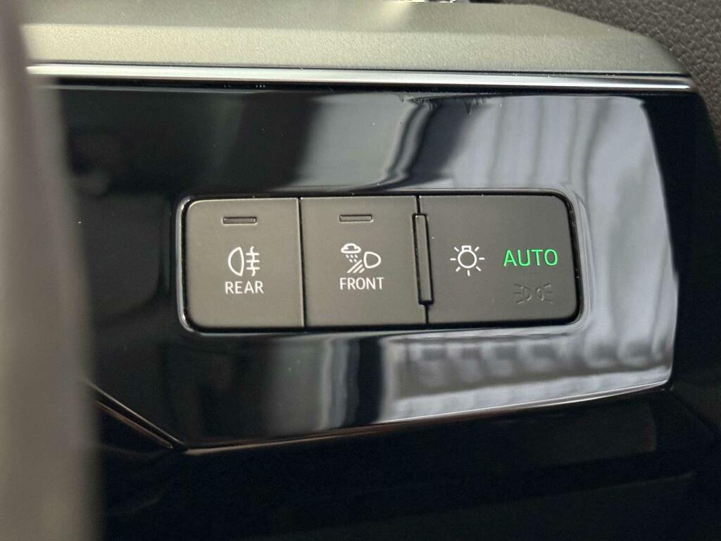 Audi E-tron 230Kw 50 Quattro 71Kwh S Line Cs White #41