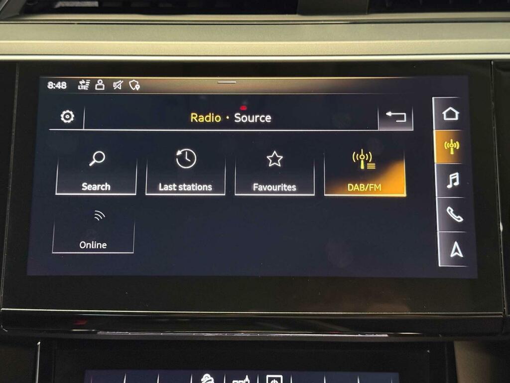 Audi E-tron 230Kw 50 Quattro 71Kwh S Line Cs White #36