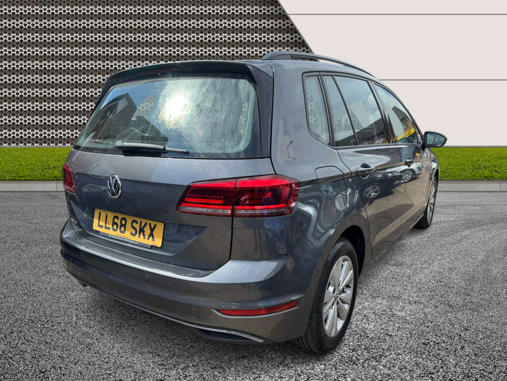 Volkswagen Golf SV 1.0 Golf Sv Se Tsi LL68SKX Grey #2