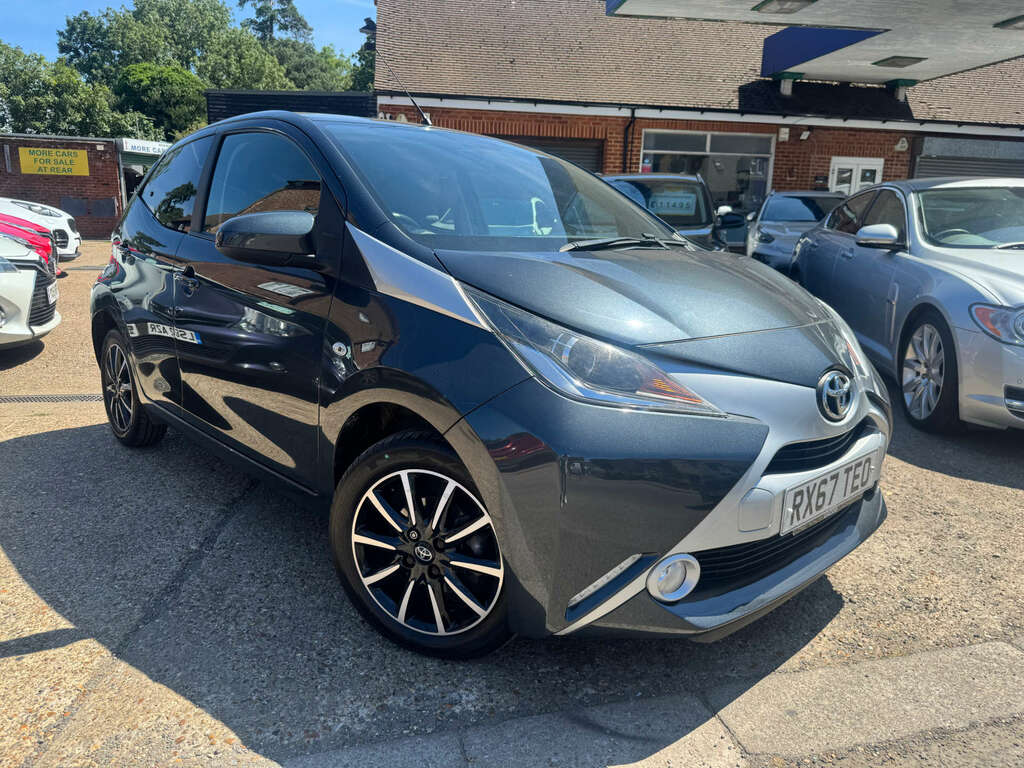 Toyota Aygo X 1.0 Aygo X-style Vvt-i Grey