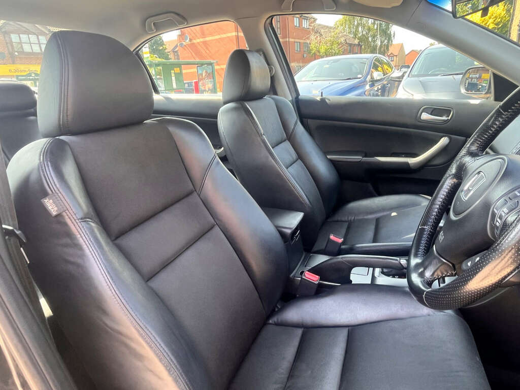 Honda Accord 2.0 I-vtec Ex Tourer Blue #14