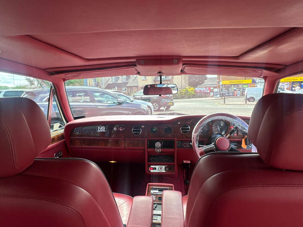 Rolls-Royce Silver Spirit Spirit 6.8L White #51