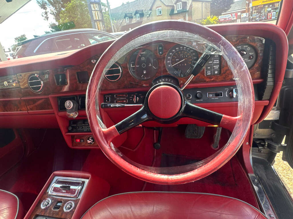 Rolls-Royce Silver Spirit Spirit 6.8L White #12