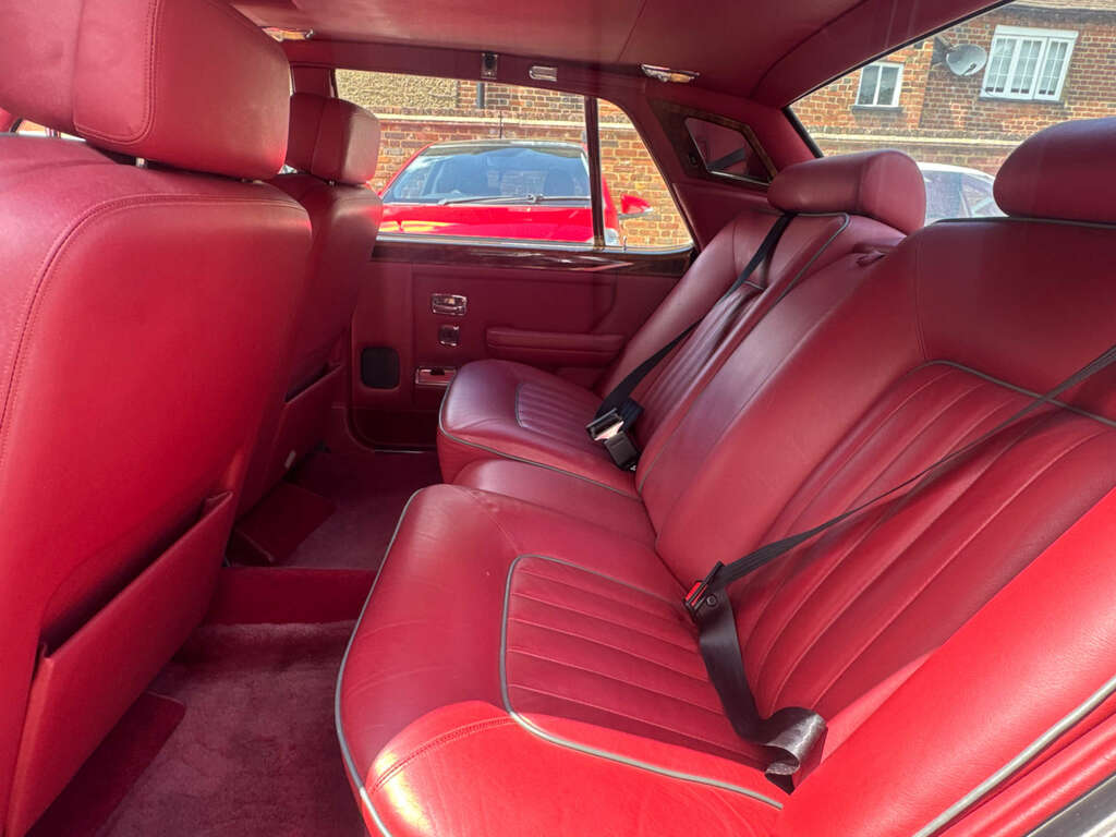 Rolls-Royce Silver Spirit Spirit 6.8L White #17