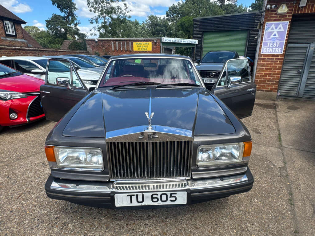 Rolls-Royce Silver Spirit Spirit 6.8L White #54