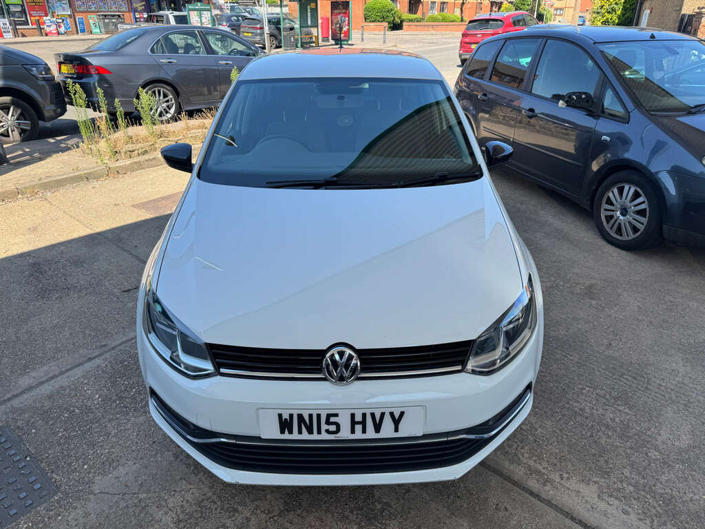 Volkswagen Polo 1.0 Polo Se Design White