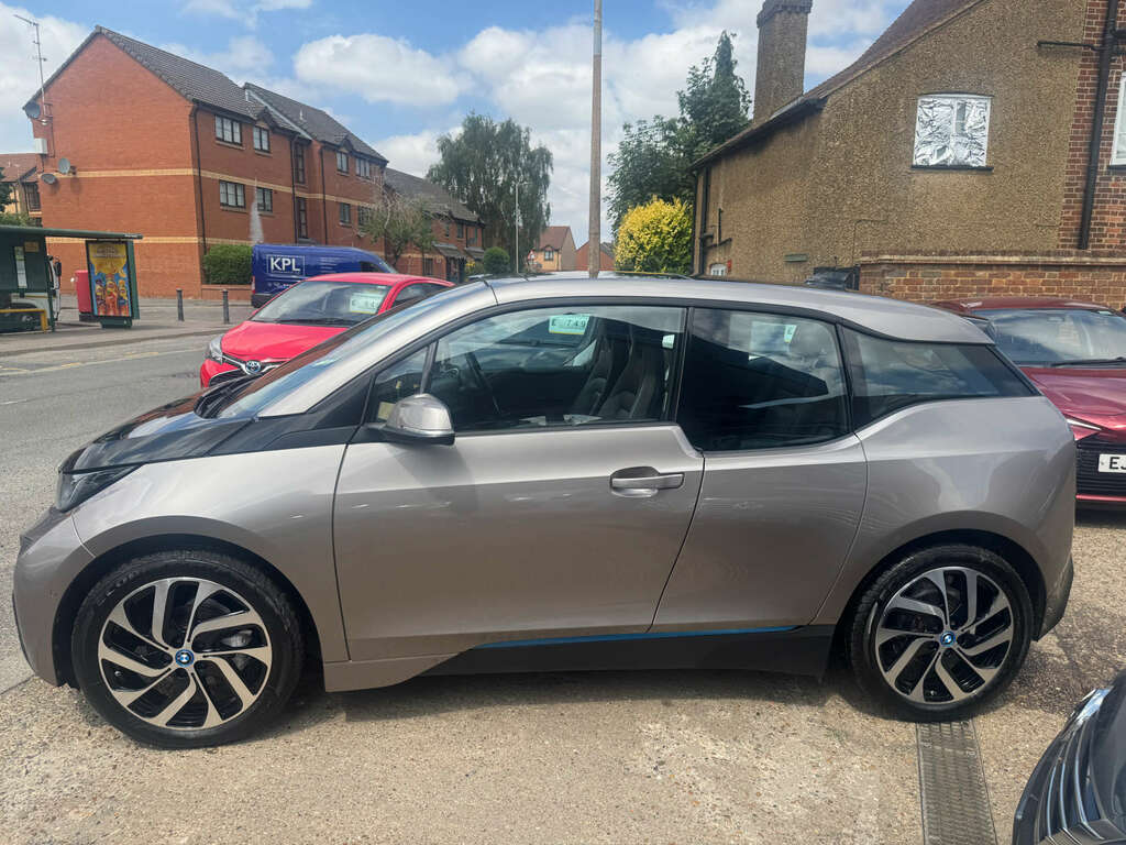 BMW i3 2014 Hatchback Plug-in Hybrid Euro White #5