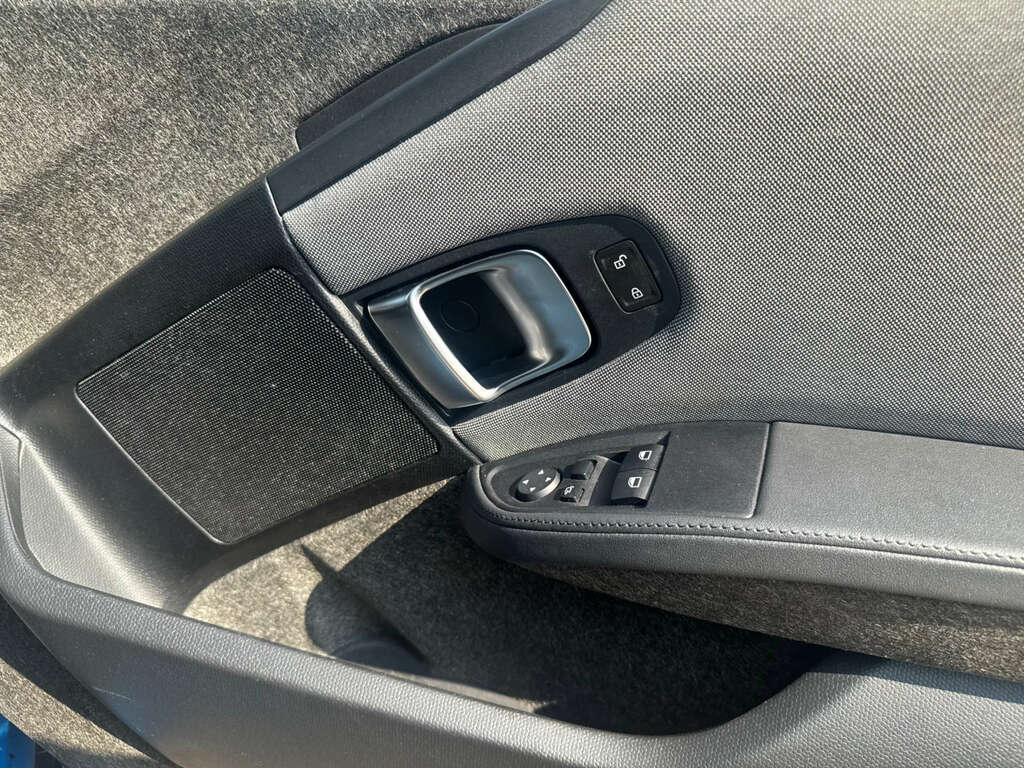 BMW i3 I3s 120Ah White #37