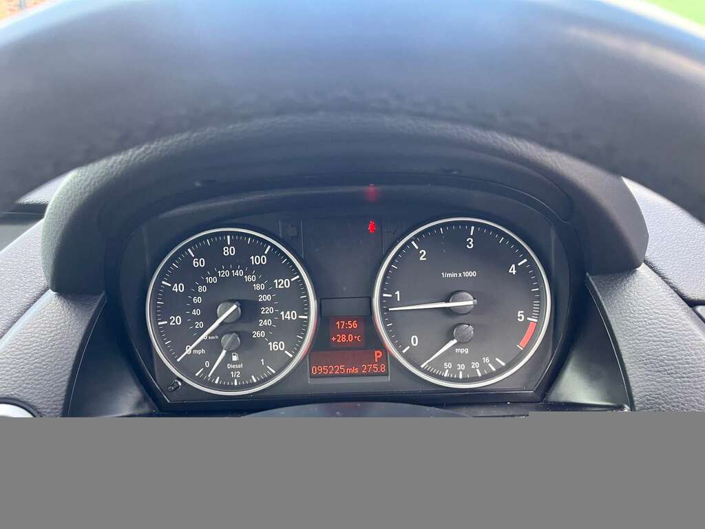 BMW X1 2.0L Sdrive 20D Se Step Black #7